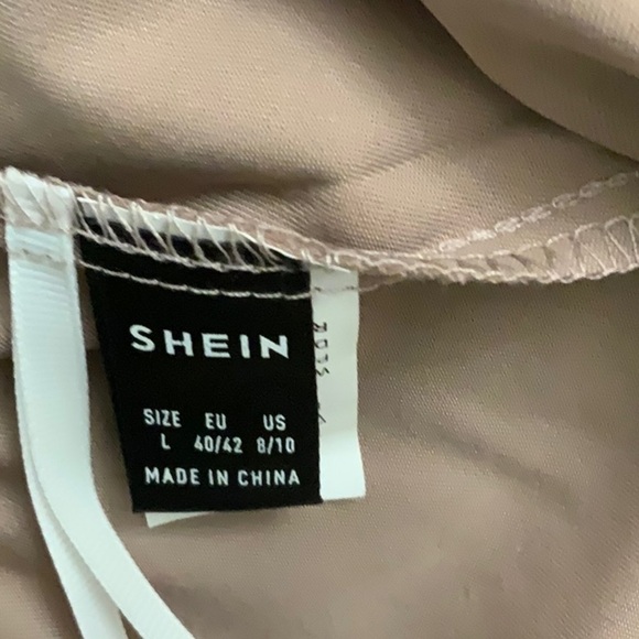 SHEIN straight leg pants with front tie. Pleated pants. Size 8 - Picture 6 of 6